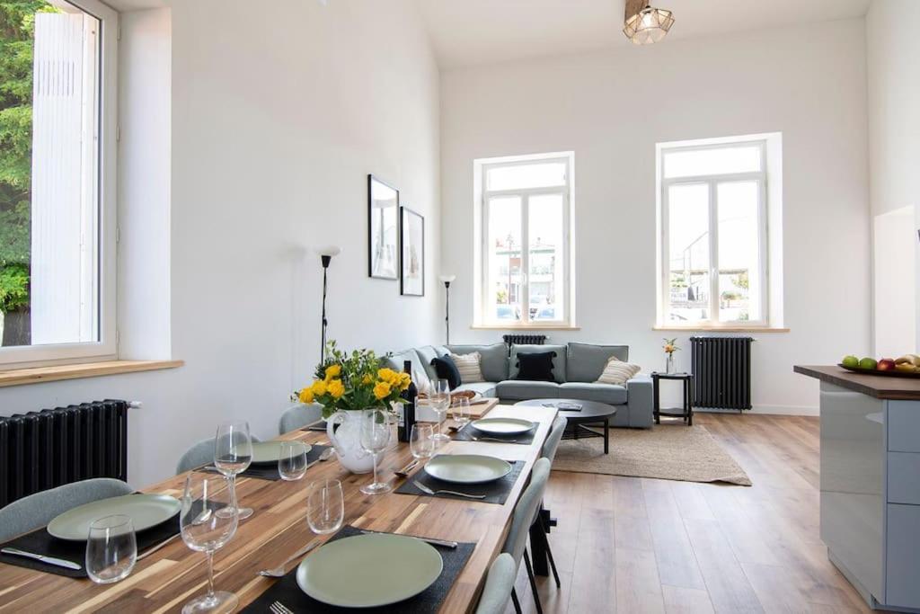 Treize Maison 3 Bed House In Centre Of Saint Severin Exteriör bild